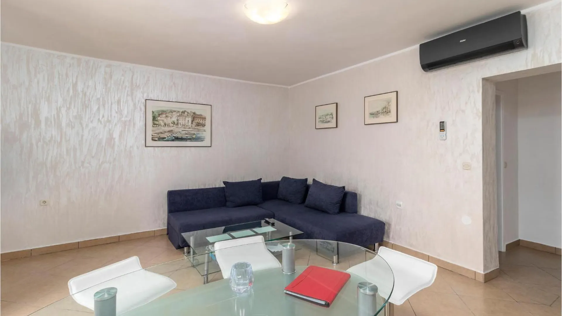 Nice Home In Banjol With Wifi Tatil Evi