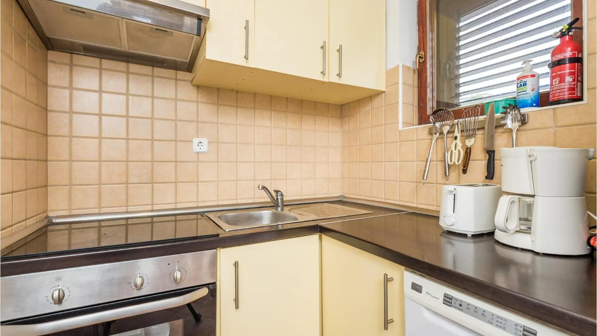 Tatil Evi Nice Home In Banjol With Wifi Hırvatistan